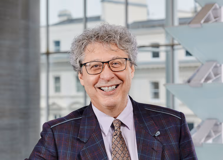 Prof. Chris Tucci